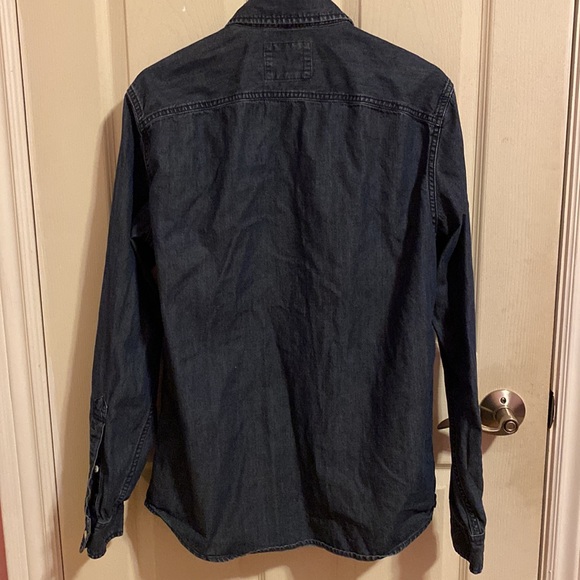 ✨3/$40✨ Hollister Denim-Style Button-Down - Picture 2 of 4